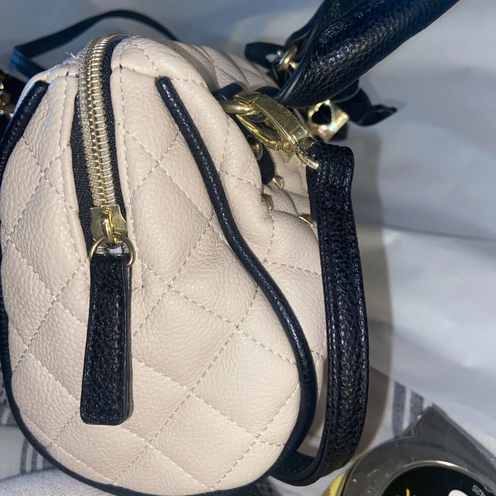 Betsey Johnson Be Mine Cross Body Purse - image 6